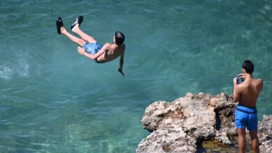 Καιρός-αύριο:-30άρια-σε-Αττική-και-Θεσσαλονίκη-–-Καταιγίδες-στα-δυτικά-ορεινά