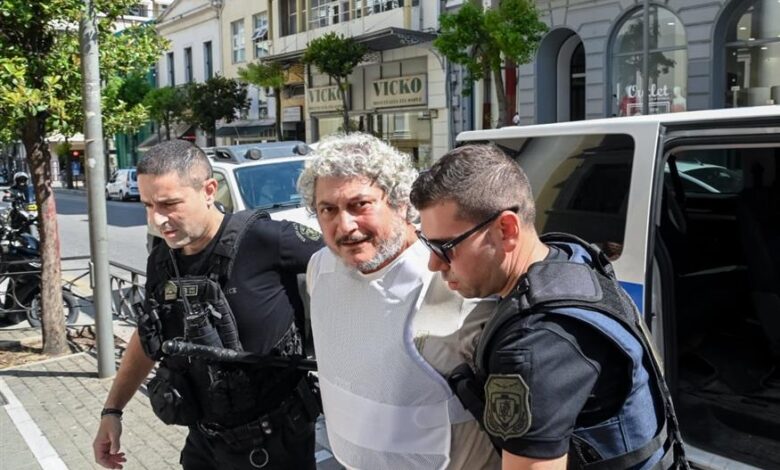 Αίγιο:-Συνελήφθη-55χρονος-που-καταζητούνταν-για-δολοφονία-στην-Αυστραλία-μετά-από-δεκαετίες