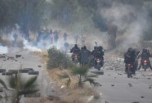 Βολιβία:-Βίαιη-καταστολή-των-διαδηλωτών-που-ζητούν-την-παραίτηση-του-προέδρου-Πας