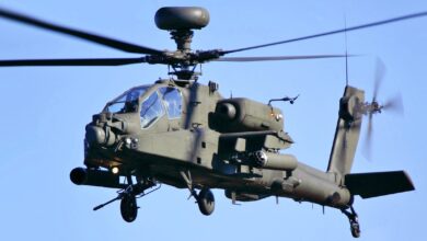 Τραμπ:-Σώοι-οι-πιλότοι-του-apache-που-έπεσε-στα-Στενά-του-Ορμούζ