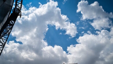 Καιρός-σήμερα:-Μουντός-αλλά-με-34άρια-–-Βροχές-και-καταιγίδες-στα-ορεινά