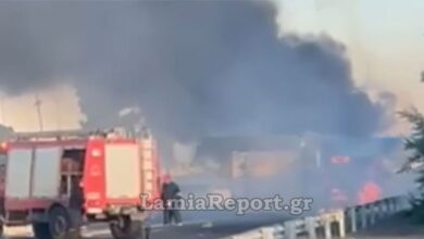 Φορτηγό-τυλίχθηκε-στις-φλόγες-έξω-από-τη-Λάρισα:-Ουρές-πολλών-χιλιομέτρων-στην-Εθνική-Οδό-Αθηνών-–-Θεσσαλονίκης