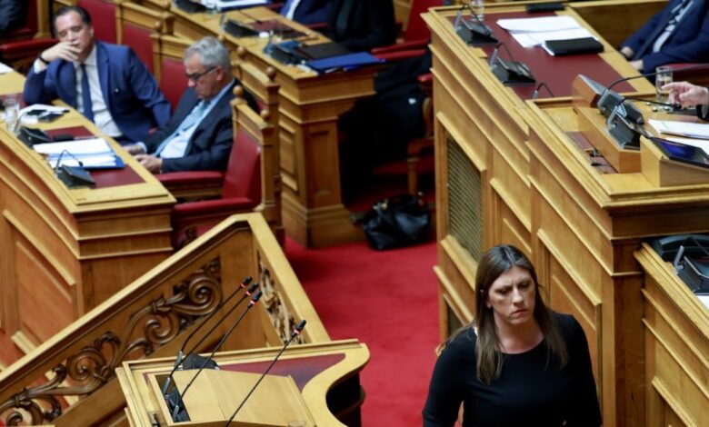 Βουλή:-Τα-42-μέλη-της-Επιτροπής-για-την-Συνταγματική-Αναθεώρηση