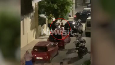 Αιγάλεω:-Βίντεο-ντοκουμέντο-από-την-σύλληψη-του-48χρονου-που-μεθυσμένος-«θέρισε»-τα-6-παρκαρισμένα-αυτοκίνητα