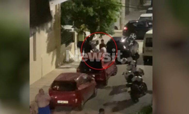 Αιγάλεω:-Βίντεο-ντοκουμέντο-από-την-σύλληψη-του-48χρονου-που-μεθυσμένος-«θέρισε»-τα-6-παρκαρισμένα-αυτοκίνητα