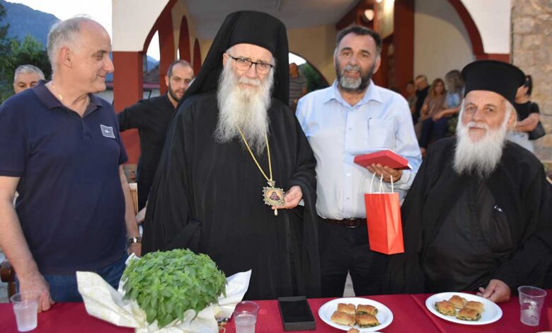 Τρίκαλα:-Ιεροψάλτες-στην-πανήγυρη-των-Αγίων-Πάντων-Πρίνους