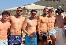 tο-bachelor-party-του-Βασίλη-Παυλίδη-στη-Μύκονο-με-Τζόλη,-Ζαφείρη,-Χατζηδιάκο-και-τον-αδερφό-του,-Βαγγέλη