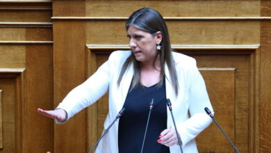 Κωνσταντοπούλου-για-Συνταγματική-Αναθεώρηση:-«Το-νέο-Σύνταγμα-δεν-γράφεται-σε-διαδρόμους-και-κουίντες»