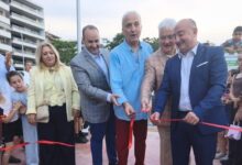 Στη-χαρά-και-στο-γέλιο-των-παιδιών-από-χθες-η-“Πλατεία-Στέργιου-και-Ζωής-Σαράντη”-στην-περιοχή-της-ΔΕΗ