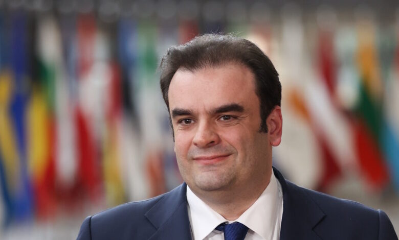 Ο-Πιερρακάκης-στο-Λουξεμβούργο-για-eurogroup-και-ecofin-–-Η-ατζέντα-και-το-δείπνο-με-τον-Γιούνκερ