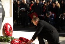 Βρετανία:-Ο-Νταν-Τζάρβις-διορίστηκε-νέος-υπουργός-Άμυνας