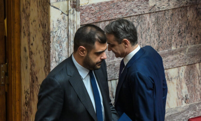 Μαρινάκης:-Αυτονόητος-ο-σεβασμός-Μητσοτάκη-σε-Σαμαρά-και-Καραμανλή,-αλλά-η-κριτική-τους-δεν-είναι-πάντα-δίκαιη
