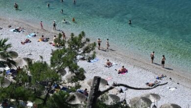 «Με-το-δεξί»-άνοιξε-η-τουριστική-σεζόν-στα-Δωδεκάνησα-–-Τα-μηνύματα-από-Κάρπαθο,-Λειψούς-και-Αστυπάλαια