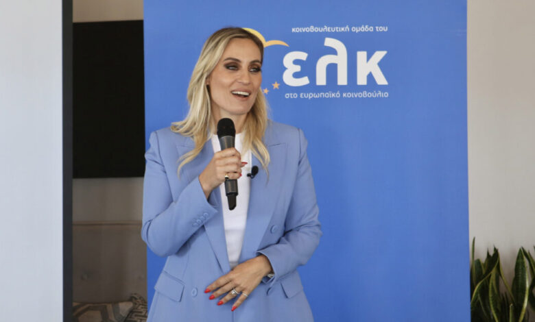 Ελεονώρα-Μελέτη:-Να-φύγουμε-από-το-«τρυπάκι»-ότι-«δεν-αγγίζουμε»-τη-Μαρία-Καρυστιανού-–-Έχω-δεχτεί-προτάσεις-για-τηλεοπτική-επιστροφή