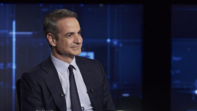 Κυριάκος-Μητσοτάκης:-Τα-«καρφιά»-προς-Σαμαρά-και-Καραμανλή,-το-timing-της-συνέντευξης-και-το-ξεκάθαρο-«όχι»-σε-παραίτηση