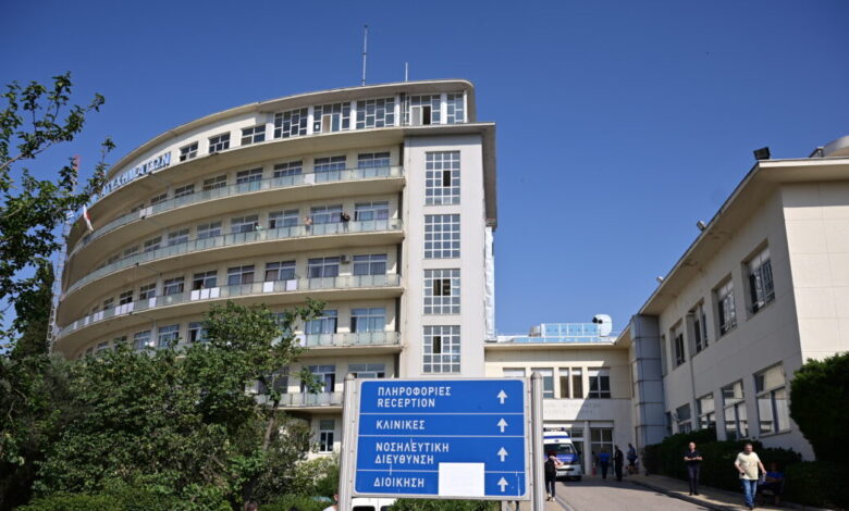 Γλυφάδα:-16χρονος-με-πατίνι-στο-νοσοκομείο-μετά-από-τροχαίο-με-αυτοκίνητο