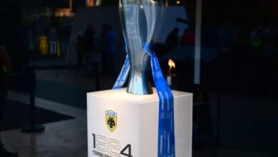 ΑΕΚ:-Στα-Τρίκαλα-το-τρόπαιο-του-14ου-πρωταθλήματος