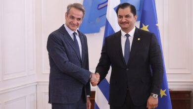 Τι-γυρεύει-στην-Αθήνα-ο-γιος-του-Λίβυου-στρατάρχη,-Χαλίφα-Χάφταρ,-Σαντάμ;