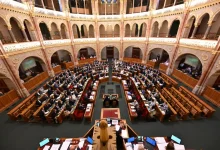 Ουγγαρία:-Πρώτο-μέλημα-της-βουλής-του-Μαγιάρ-να-«κόψει»-για-πάντα-και-συνταγματικά-την-επιστροφή-του-Όρμπαν