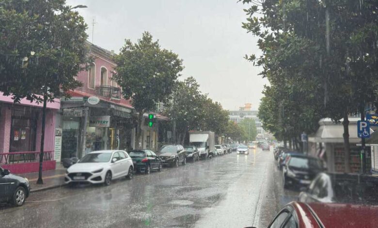 Δυνατή-βροχή-και-πτώση-θερμοκρασίας-στα-Τρίκαλα