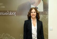 Έφη-Πίκουλα-για-Αλίκη-Βουγιουκλάκη:-Το-αγαπημένο-μου-από-τα-αντικείμενά-της-είναι-ο-καθρέφτης