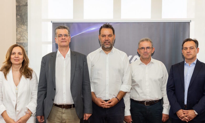 Η-nova-παρέδωσε-στον-Δήμο-Ρόδου-το-σύστημα-Πολιτικής-Προστασίας-«smart-forest-Ρόδος»,-δωρεά-για-την-προστασία-και-την-ανθεκτικότητα-του-φυσικού-περιβάλλοντος