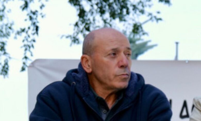 Κόμμα-Καρυστιανού:-Βασίλης-Κοκοτσάκης-και-ο-Πτέραρχος-Αθανάσιος-Παπανικολάου-αποχώρησαν-με-αιχμές-–-Μαζική-φυγή-και-στη-Βόρεια-Ελλάδα