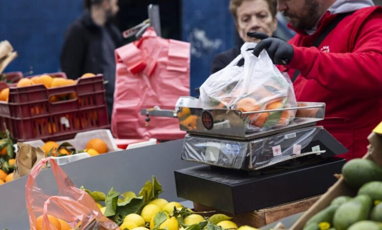 Μείωση-30%-στο-τεκμαρτό-εισόδημα-των-πωλητών-λαϊκών-αγορών-–-Οδηγός-για-τους-επαγγελματίες