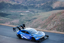 Τα-1.400-άλογα-της-ford-super-mustang-mach-e-κυριάρχησαν-στο-pikes-peak
