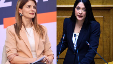 Η-Νάντια-Γιαννακοπούλου-«γλέντησε»-την-Άννα-Παπαδοπούλου-on-air:-«Ήσουν-στο-ΠΑΣΟΚ,-αυτό-μπορείς-να-το-απαντήσεις-κι-εσύ»