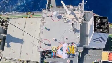 Αεροδιακομιδή-ναυτικού-με-super-puma-της-Πολεμικής-Αεροπορίας-ανοικτά-της-Ρόδου