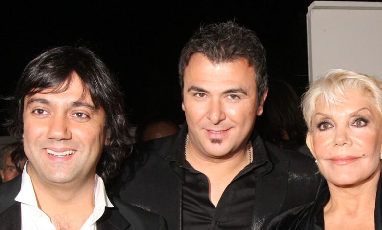 Αντώνης-Ρέμος:-Η-γνωριμία-με-τον-Γιώργο-Θεοφάνους-και-τα-λόγια-της-Μαρινέλλας-–-«Μου-είπε-“αν-σε-ξαναδώ-θα-σου-κόψω-τα-πόδια”»