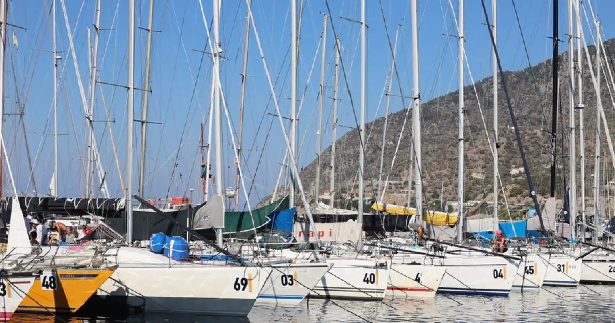 Λευκάδα:-Νεκρή-Ιταλίδα-σε-ιστιοπλοϊκό-–-Χτυπήθηκε-από-τη-«μάτσα»-του-σκάφους
