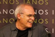 Ντίνος-Σπυρόπουλος:-«Ο-Μάρκος-Σεφερλής-είναι-ένας-καθαρόαιμος-αριστοφανικός-ηθοποιός»