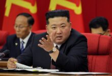 bbc:-h-αμφιλεγόμενη-καταγωγή-του-Κιμ-Γιονγκ-Ουν,-το-απαγορευμένο-μυστικό-της-μητέρας-του-και-η-περίφημη-διαδοχή-των-Κιμ