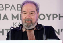 Σταμάτης-Φασουλής:-«Με-τον-πατέρα-μου-δεν-είχαμε-ουσιαστική-σχέση,-έκανε-πως-δεν-με-έβλεπε»