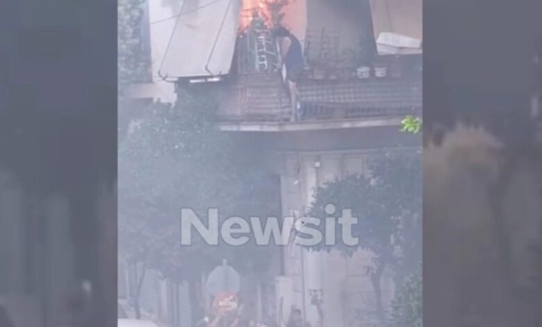 Καλλιθέα:-Συγκινεί-η-75χρονη-που-σώθηκε-από-τις-φλόγες-πηδώντας-πάνω-στον-κόσμο-–-«Χίλια-ευχαριστώ-σε-όλους»