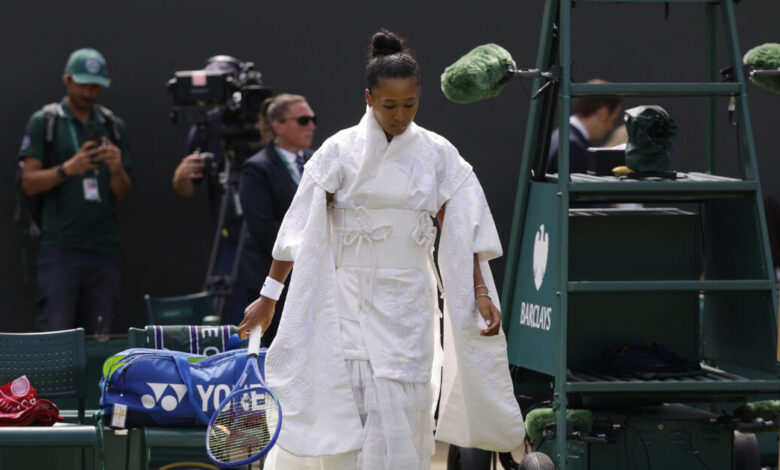 Η-Ναόμι-Οσάκα-εντυπωσίασε-στο-wimbledon-με-τρομερό-λευκό-κιμονό-που-έμοιαζε-με-νυφικό