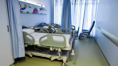 Μύκονος:-Στο-«Παίδων»-αγοράκι-2,5-ετών-που-έπεσε-σε-πισίνα-ξενοδοχείου-και-κατάπιε-μεγάλη-ποσότητα-νερού