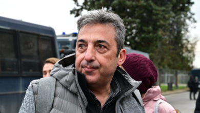 Παύλος-Ασλανίδης:-«Κοροϊδία,-περιμέναμε-2,5-ώρες-να-έρθει-να-τοποθετηθεί-η-Ζωή-Κωνσταντοπούλου»