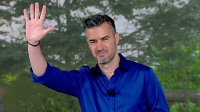 Τέλος-για-το-«Όπου-υπάρχει-Ελλάδα»:-«Ευχαριστώ-για-τα-πικρόχολα-σχόλια,-με-βοήθησαν-γίνω-καλύτερος»,-είπε-ο-Γιάννης-Τσιμιτσέλης