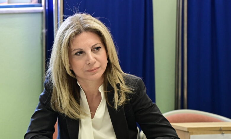 Η-Καρυστιανού-απαντά-στις-αντιδράσεις-για-το-ακίνητο-από-πλειστηριασμό:-Μεμονωμένη-ενέργεια-του-πρώην-συντρόφου-της