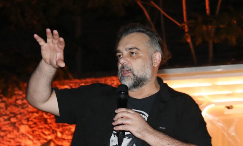 Αργύρης-Ξάφης:-Οι-κοινωνικές-συμβάσεις-είναι-ρουτίνες,-δεν-στηρίζω-όποια-καταπιέζει-οποιοδήποτε-άλλον-άνθρωπο