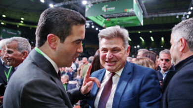 Κατρίνης-για-Φαραντούρη-και-τον-διορισμό-της-γυναίκας-του:-«Στη-θέση-του-δεν-θα-το-έκανα»
