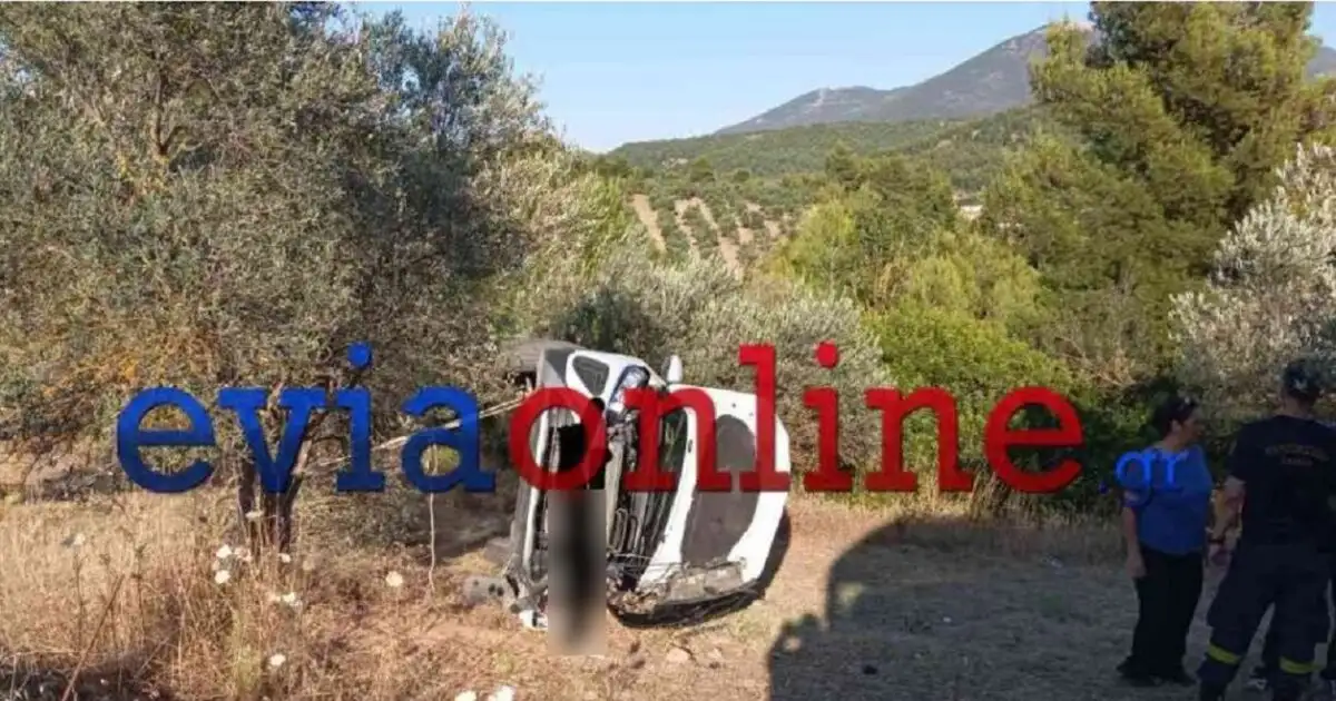 Εύβοια:-Τροχαίο-με-4-τραυματίες-που-εγκλωβίστηκαν-σε-τουμπαρισμένο-αυτοκίνητο