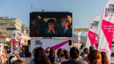 cosmote-telekom-art/-tech-–-the-roadshow:-Δωρεάν-βραδιές-θερινού-σινεμά-και-τεχνολογικών-εμπειριών-σε-16-πόλεις-και-νησιά-της-Ελλάδας