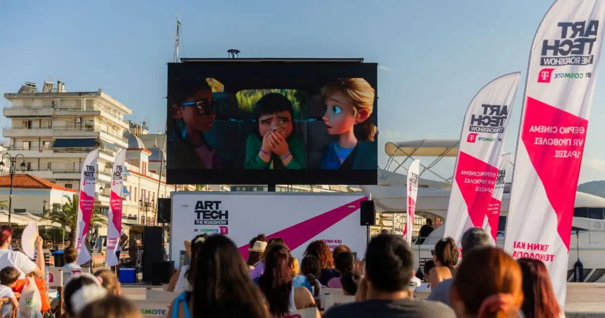 cosmote-telekom-art/-tech-–-the-roadshow:-Δωρεάν-βραδιές-θερινού-σινεμά-και-τεχνολογικών-εμπειριών-σε-16-πόλεις-και-νησιά-της-Ελλάδας