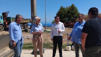 Στη-Σκιάθο-η-Ρένα-Καραλαριώτου-–-Επίσκεψη-εργασίας-με-επίκεντρο-το-περιβάλλον-και-τις-υποδομές-του-νησιού