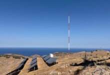 Άη-Στράτης:-Το-πρότυπο-ενεργειακό-νησί-με-ΑΠΕ-έως-98%-–-Καθοριστικός-ο-ρόλος-του-ΔΕΔΔΗΕ