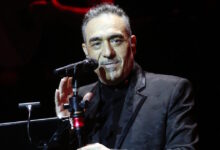Νότης-Σφακιανάκης:-Παντρεύεται-ο-γιος-του,-Απόλλωνας,-με-την-αγαπημένη-του-Νατάσα-Καμπισιούλη